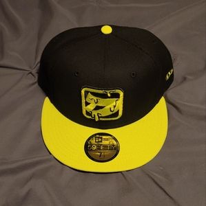 Rare Exclusive Dionic Worldwide Neon Slime New Era 59Fifty - Size 7 1/2